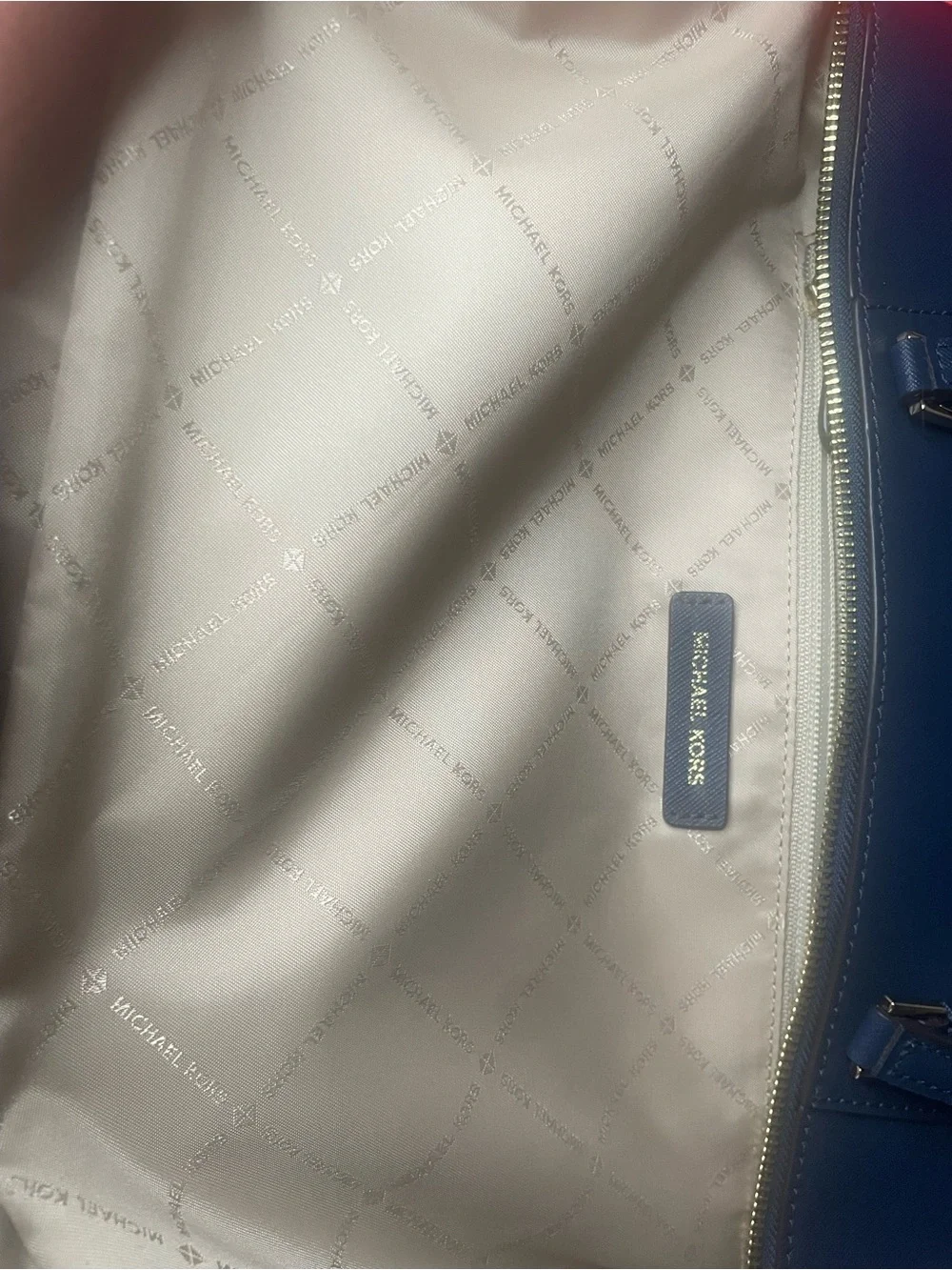 Authentic Michael Kors Purse #098NCOA Charlotte Large Top Zip Tote